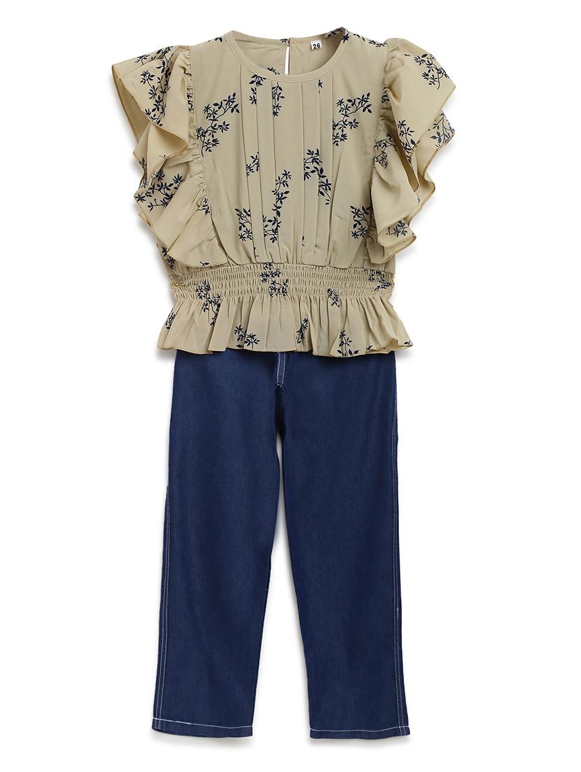 floral top with jeans set - 17645677 - Zoom Image - 1