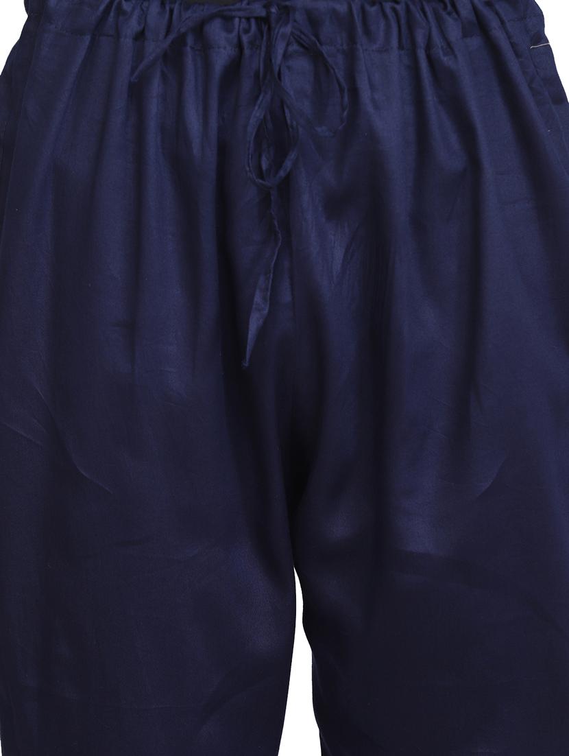 embroidered unstitched suit - 17646031 - Zoom Image - 5