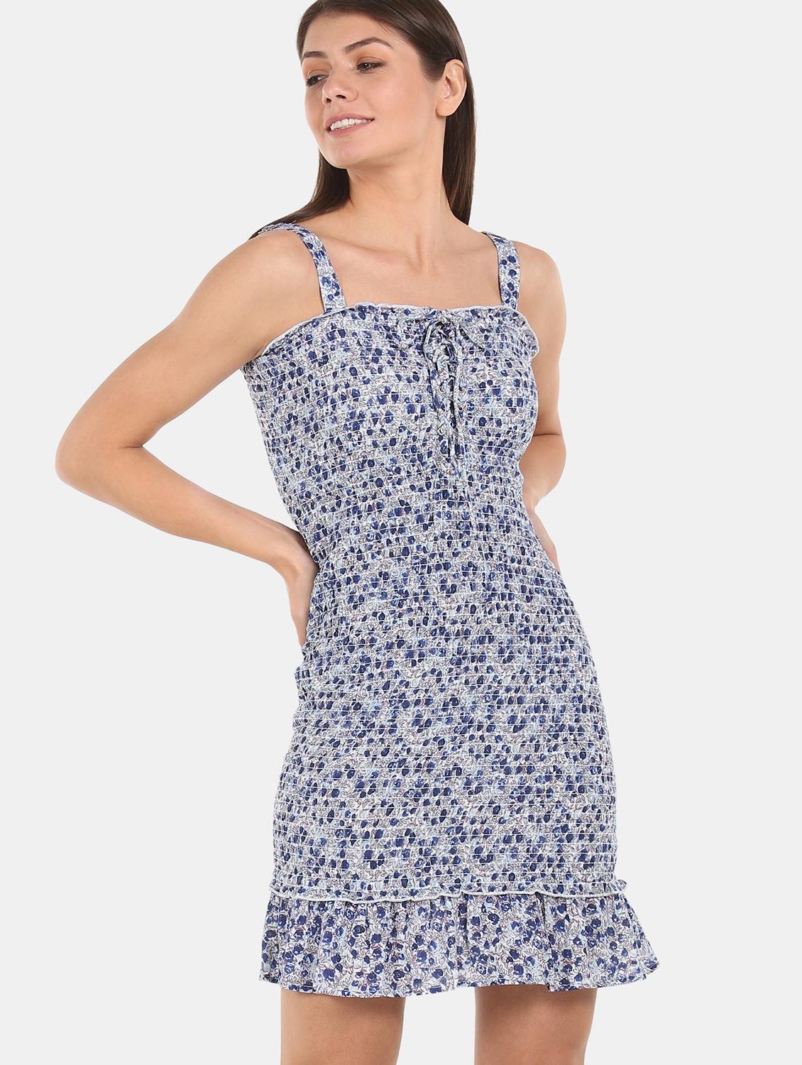 square neck smocked dress - 17646481 - Zoom Image - 1