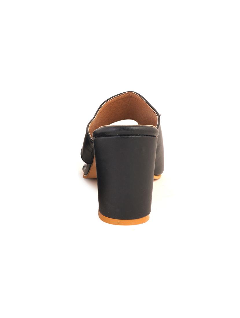 black synthetic one toe sandals - 17646844 - Zoom Image - 3