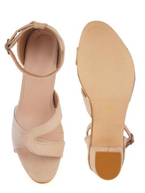 beige synthetic one toe sandals - 17646854 - Standard Image - 4