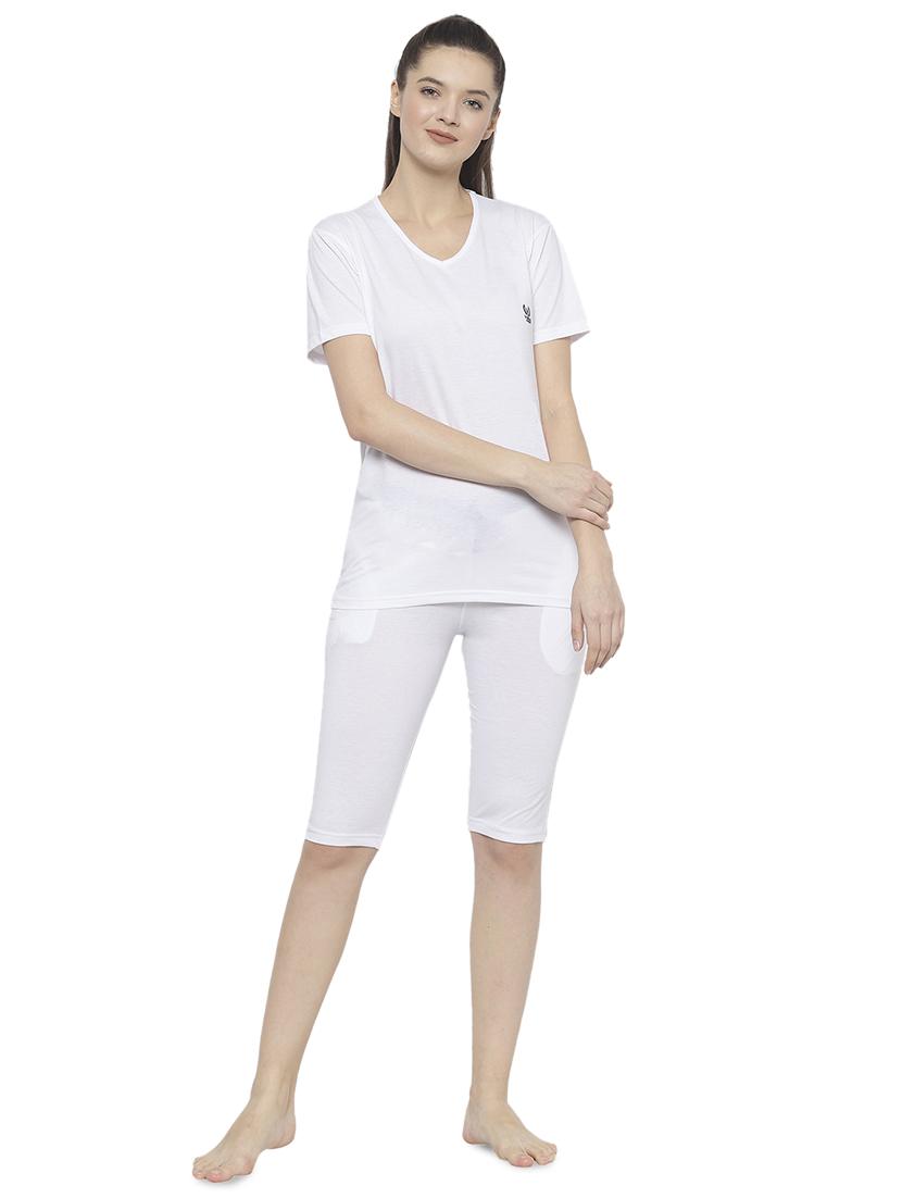 solid nightwear capri set - 17647042 - Zoom Image - 1