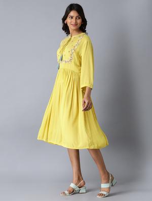 mandarin neck flared dress - 17649424 - Standard Image - 2
