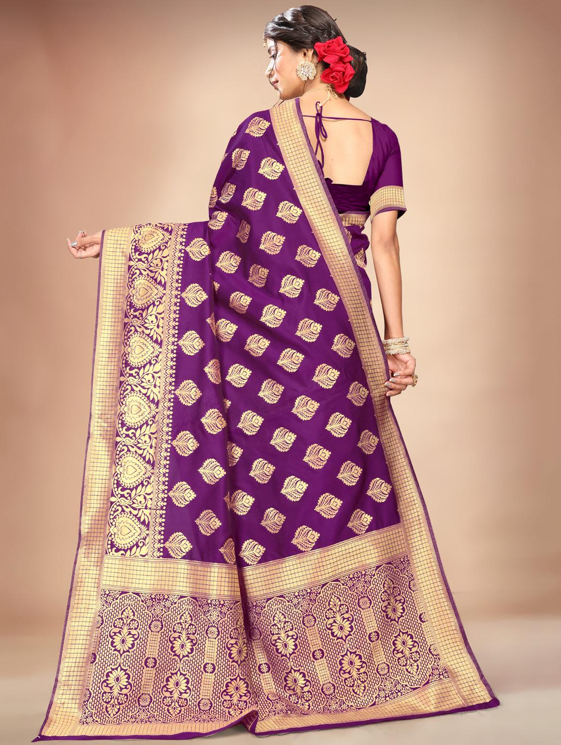 jacquard banarasi saree with blouse - 17649620 - Zoom Image - 2