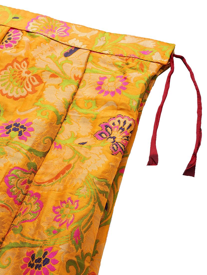 yellow silk flared lehenga - 17649984 - Zoom Image - 3