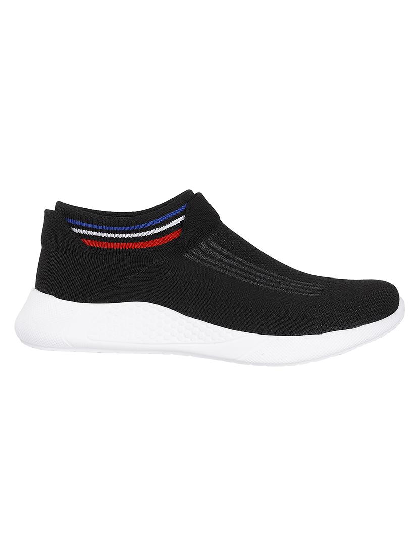 black slip on sport shoe - 17650103 - Zoom Image - 2