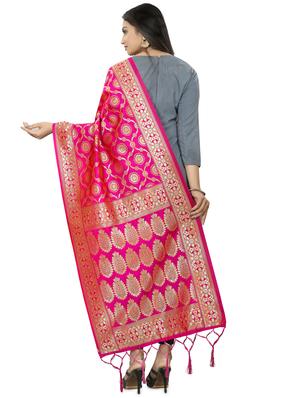 self design banarasi dupatta - 17651106 - Standard Image - 3