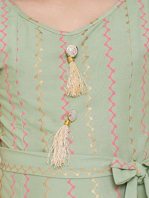 green rayon frock - 17651589 - Standard Image - 4