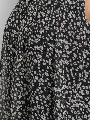 crew neck floral dress - 17651647 - Standard Image - 5