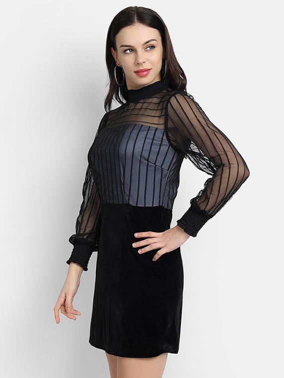 mock neck self design bodycon dress - 17651661 - Zoom Image - 2