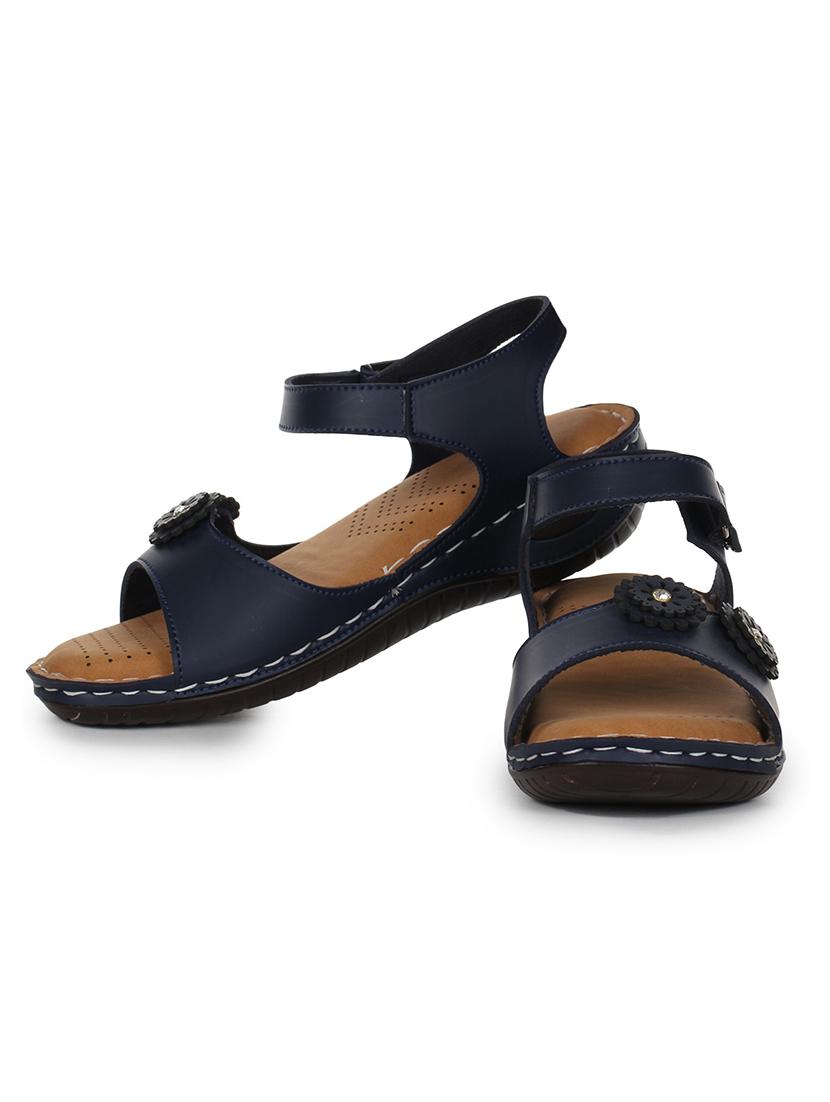 yoasheez designer doctor comfort sandal for women - 17653379 - Zoom Image - 2