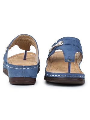 yoasheez designer doctor comfort sandal for women - 17653394 - Standard Image - 3