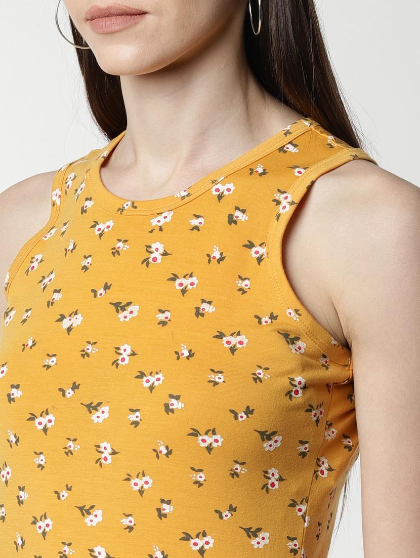 round neck floral bodycon dress - 17653553 - Zoom Image - 5