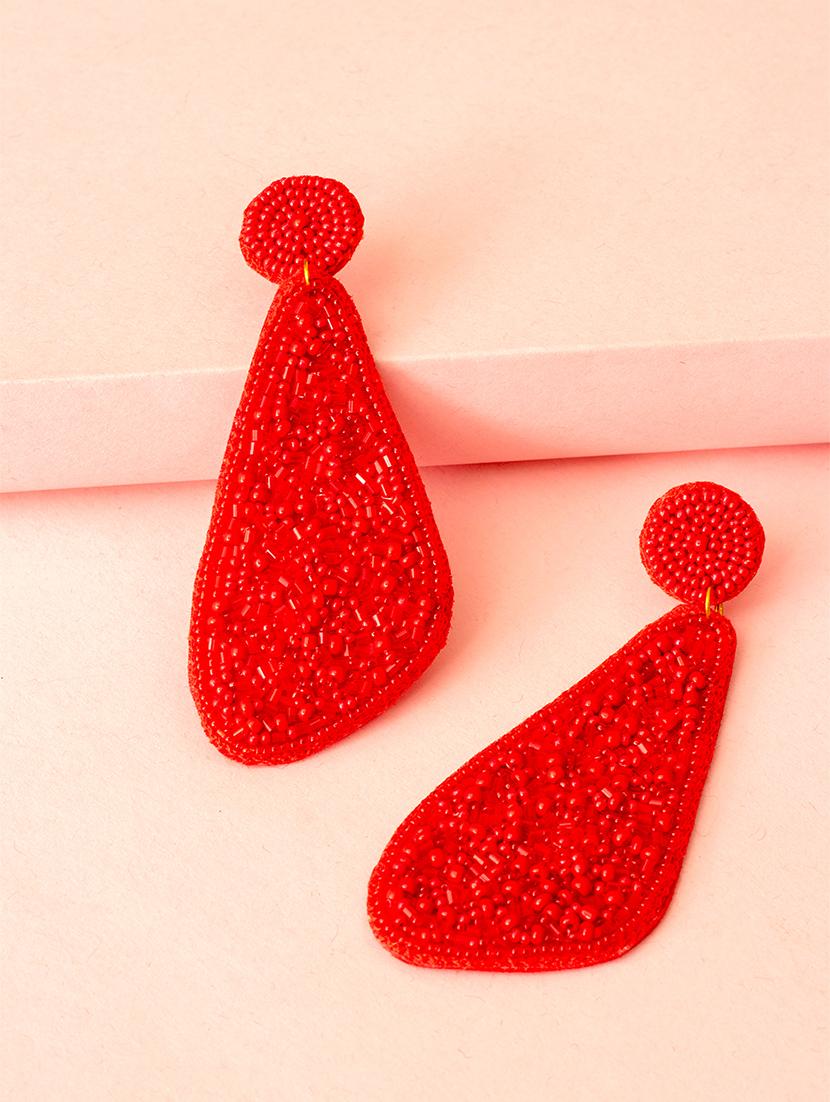 red handcrafted drop earring - 17653887 - Zoom Image - 1