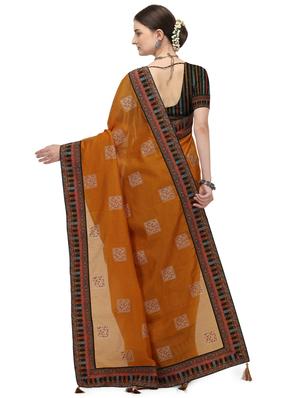 mustard printed saree with blouse - 17656357 - Standard Image - 2