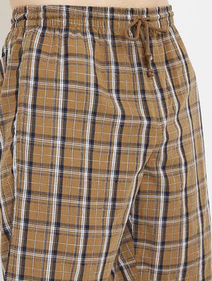 brown checkered shorts - 17657030 - Standard Image - 6
