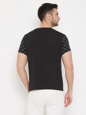 black printed cut & sew t-shirt - 17659288 - Standard Image - 3