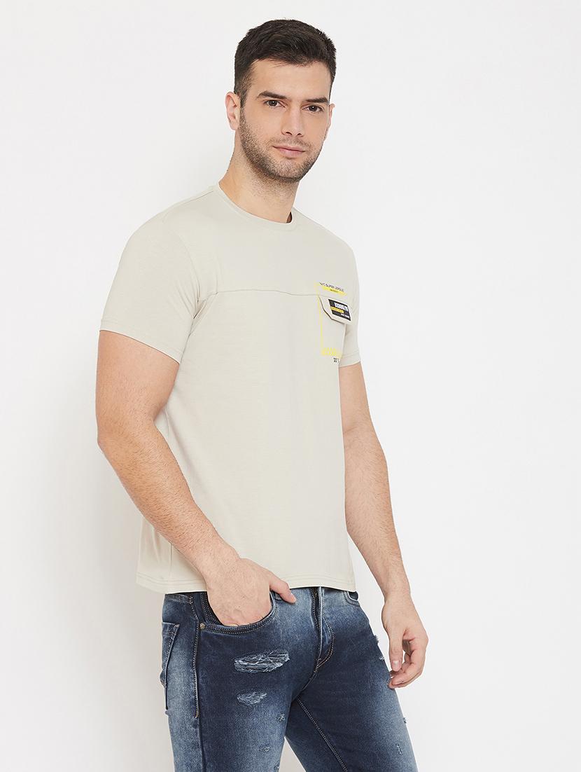 beige printed pocket t-shirt - 17659290 - Zoom Image - 2