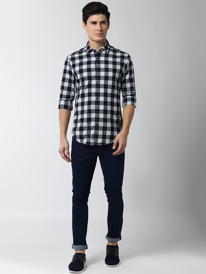white checkered casual shirt - 17659771 - Zoom Image - 4
