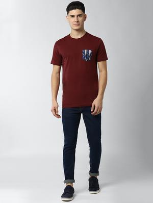 maroon solid pocket t-shirt - 17659976 - Standard Image - 4