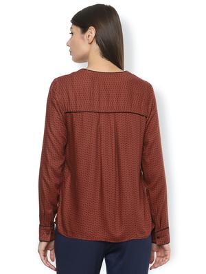 contrast piped printed top - 17660322 - Standard Image - 2