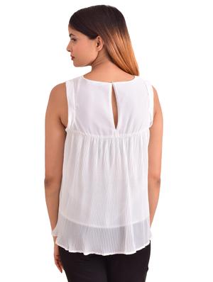 round neck pleated top - 17661193 - Standard Image - 3