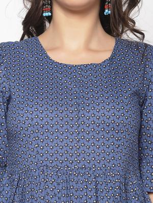 puff sleeves printed dress - 17661229 - Standard Image - 5