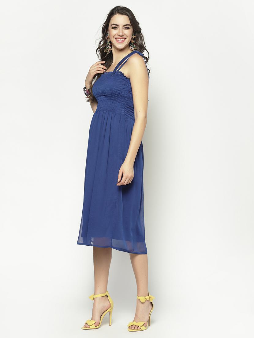 smocked detail solid midi dress - 17661252 - Zoom Image - 2