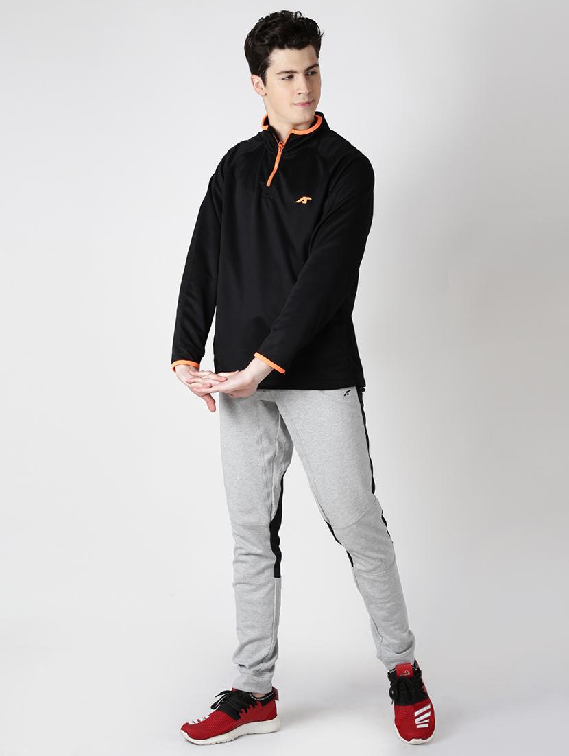 black solid sweatshirt - 17665215 - Zoom Image - 4