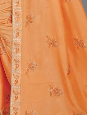 ethnic motifs embroidered saree with blouse - 17666040 - Standard Image - 4