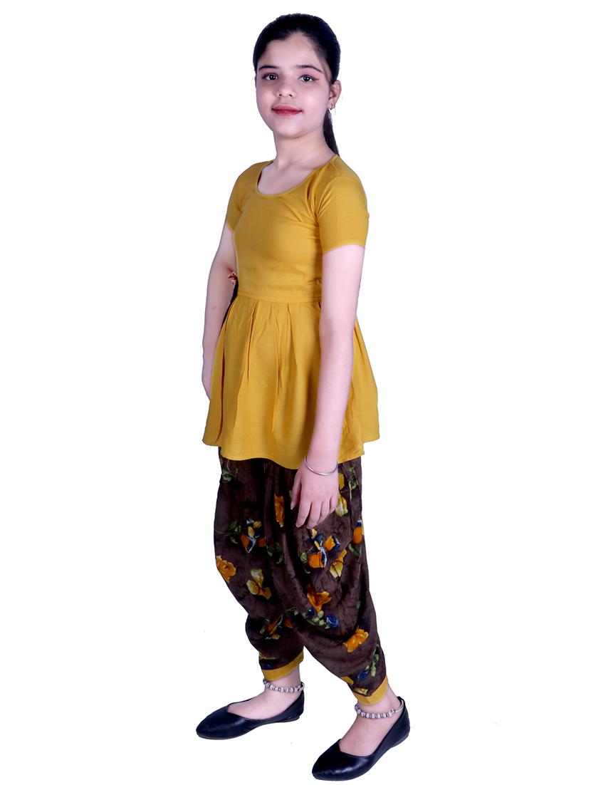 yellow rayon suit set - 17666559 - Zoom Image - 4