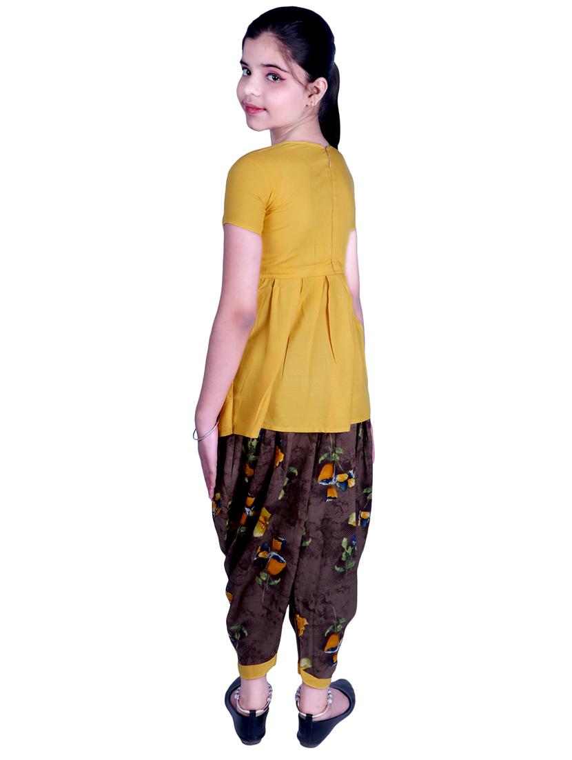 yellow rayon suit set - 17666559 - Zoom Image - 5