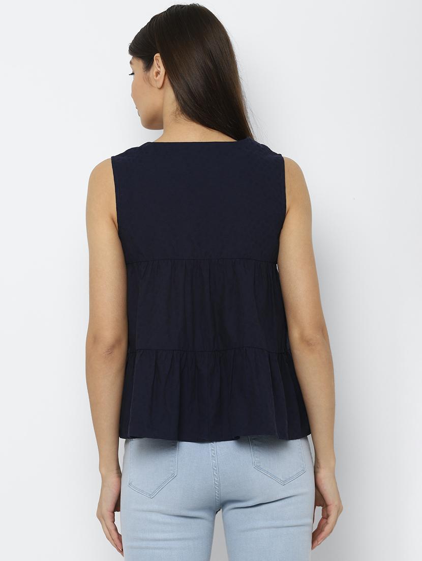 notch neck self design top - 17667288 - Zoom Image - 3