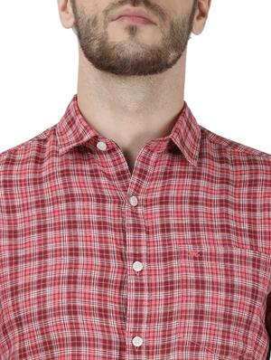 red checkered casual shirt - 17667363 - Standard Image - 5