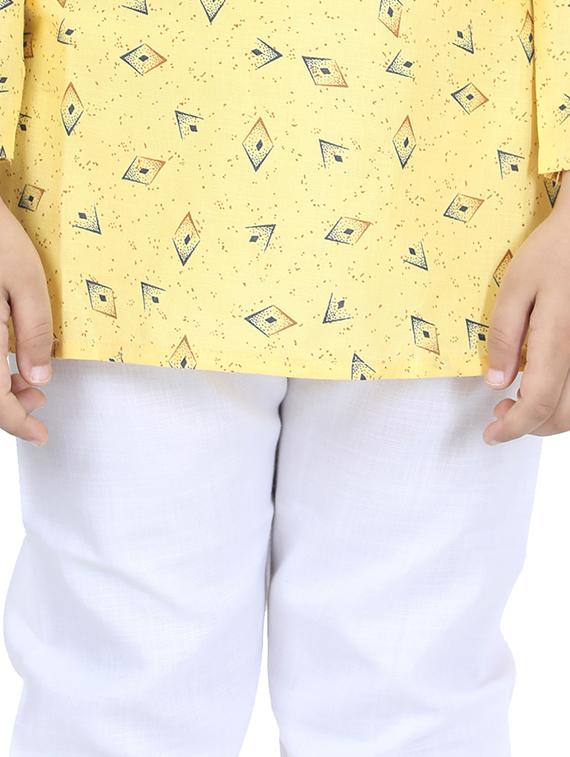 printed kurta pyjama set - 17667906 - Zoom Image - 4