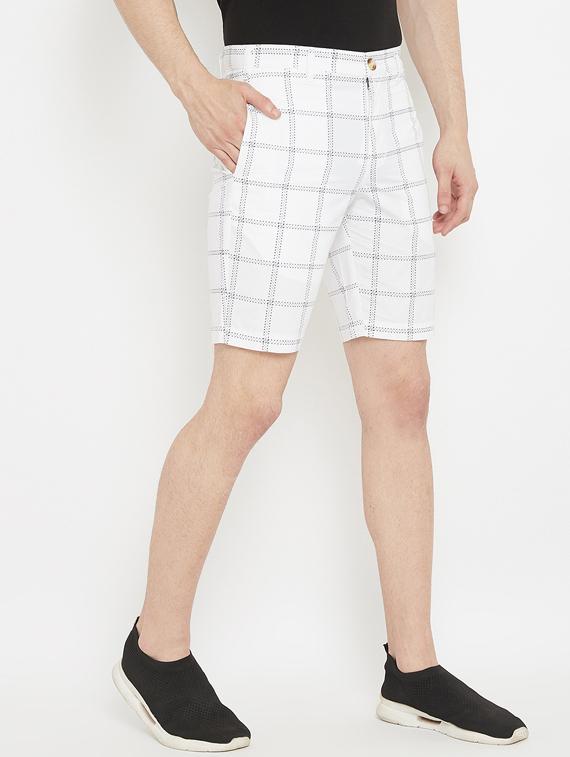 white checkered bermuda shorts - 17667917 - Zoom Image - 2