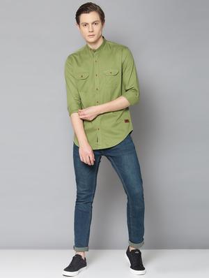 olive green solid casual shirt - 17668126 - Standard Image - 4