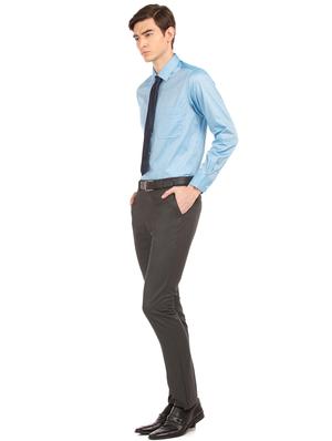 blue solid formal shirt - 17668627 - Standard Image - 4