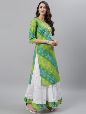 green cotton kurta skirt set - 17668694 - Standard Image - 2