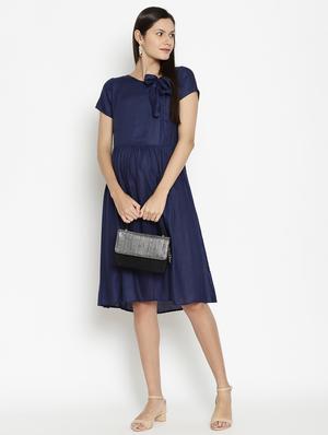 tie up neck maternity wear dress - 17669048 - Standard Image - 4