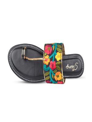 black leatherette ethnic kolhapuris - 17669089 - Standard Image - 5