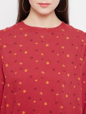 round neck printed top - 17669461 - Standard Image - 5