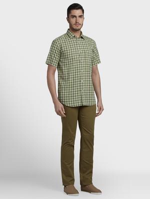 khaki solid flat front casual trouser - 17669653 - Standard Image - 4