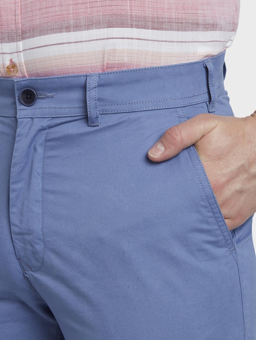 blue solid flat front casual trouser - 17669661 - Zoom Image - 5
