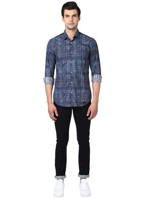 navy blue checkered casual shirt - 17669775 - Standard Image - 4
