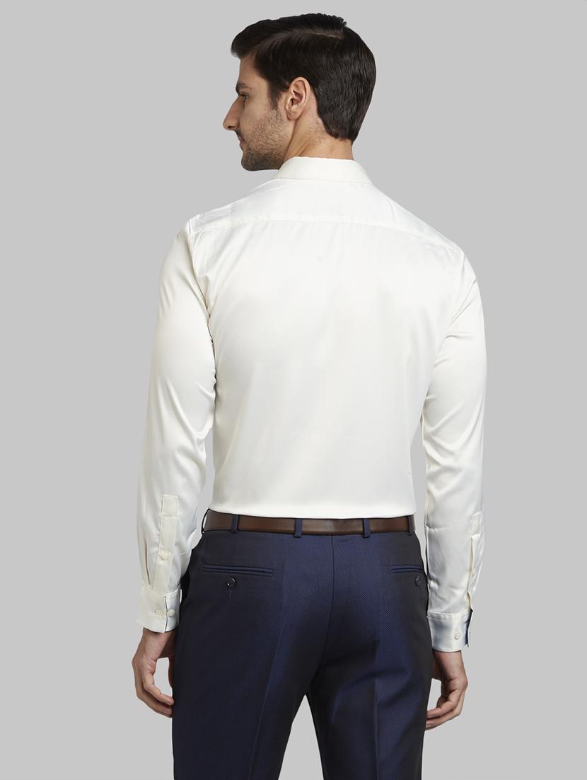 white solid casual shirt - 17670100 - Zoom Image - 3