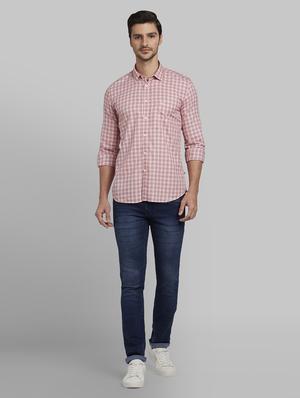 red checkered casual shirt - 17670337 - Standard Image - 5