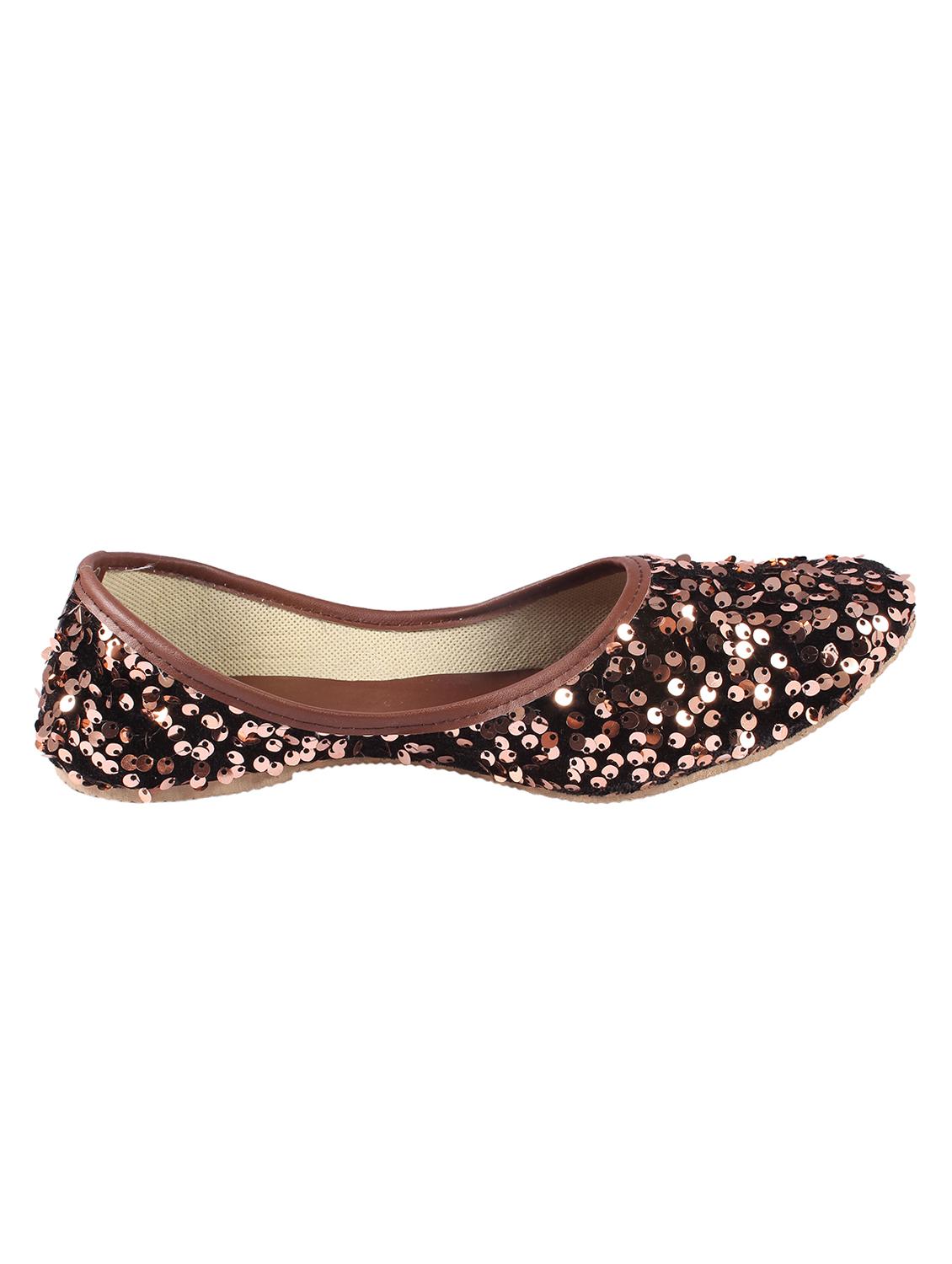 brown slip on jutis - 17673144 - Zoom Image - 2