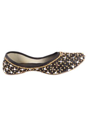 black slip on jutis - 17673155 - Standard Image - 2