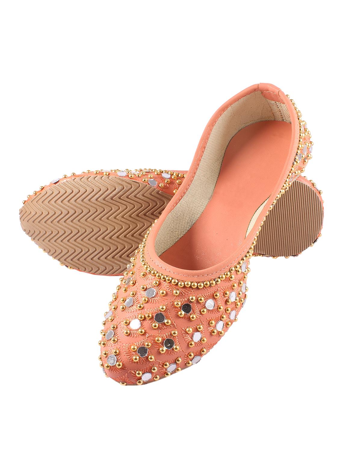 pink slip on jutis - 17673158 - Zoom Image - 4